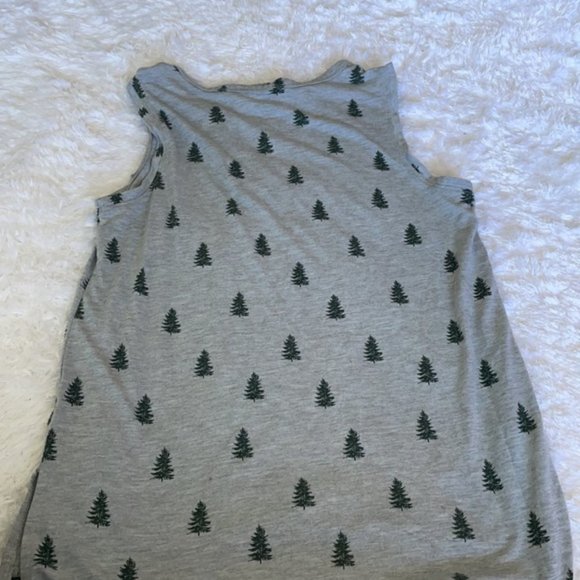 Pine Tree Tank Top - Picture 4 of 4